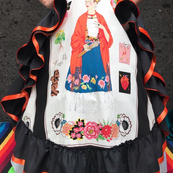 Frida Khalo skirt and blouse one size fit most - Picture 6 of 12
